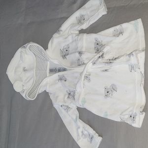 Carter's baby towel robe